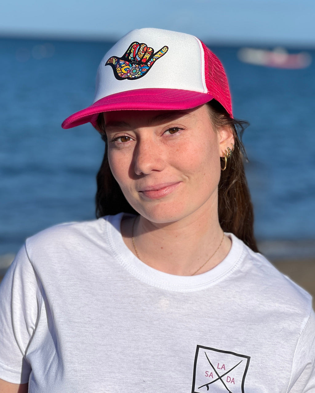 Gorra Shaka rosa frontal blanco