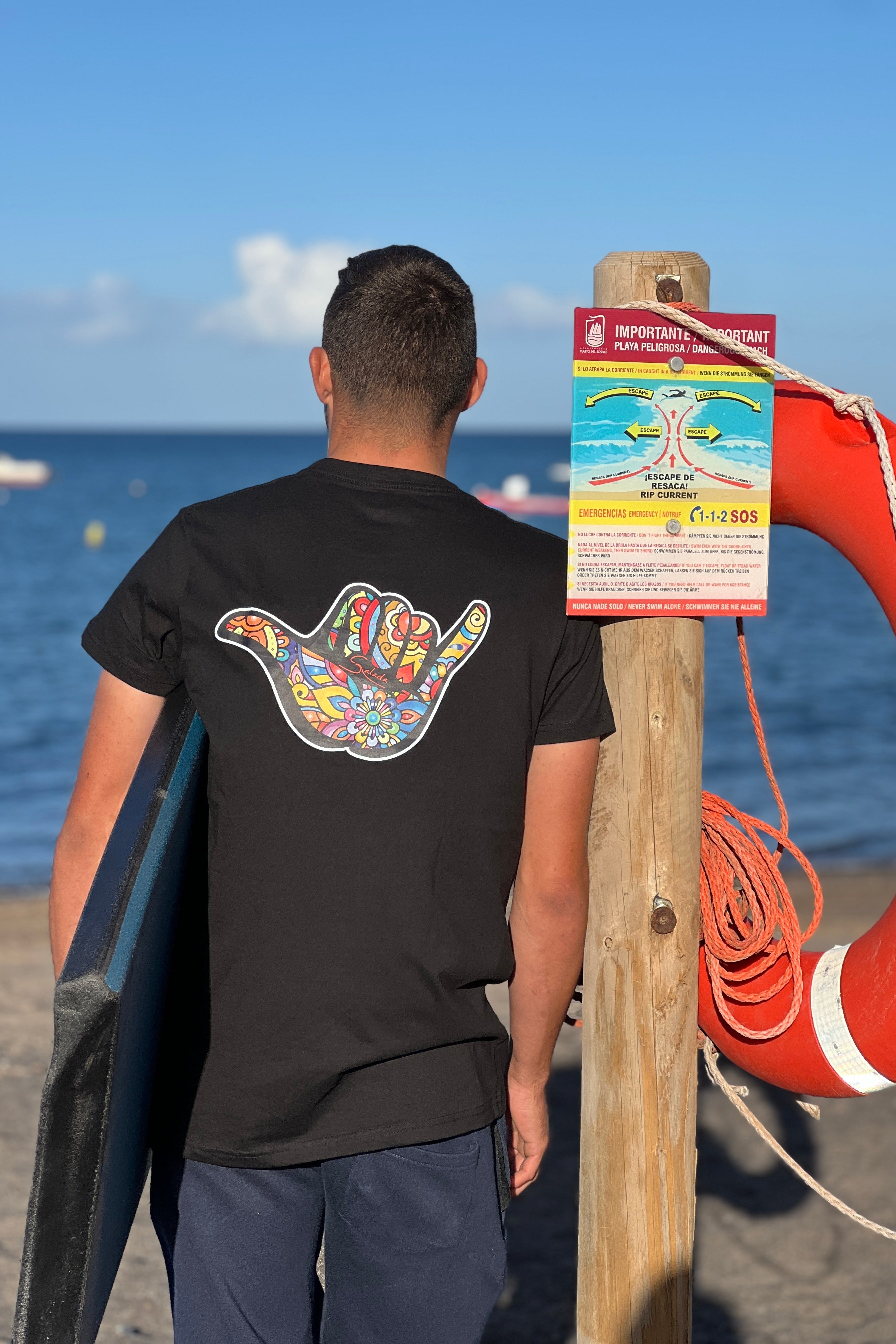 Camiseta Shaka negra