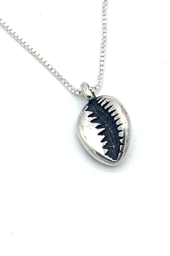 Collar Conchita con cadena